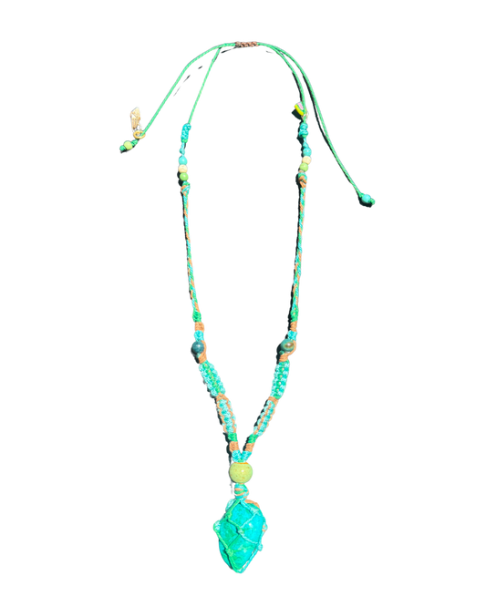 HOWLITE VERTE